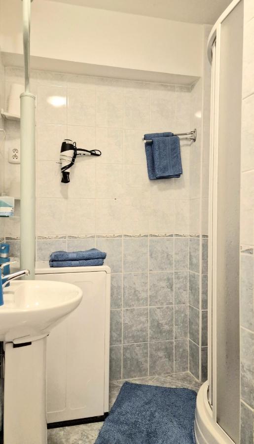 Veles Apartment Прага Екстер'єр фото